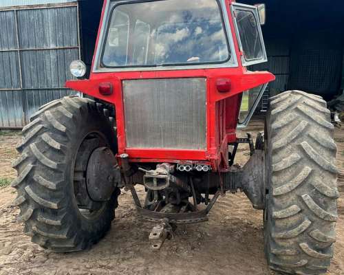Tractor Massey Ferguson 1195