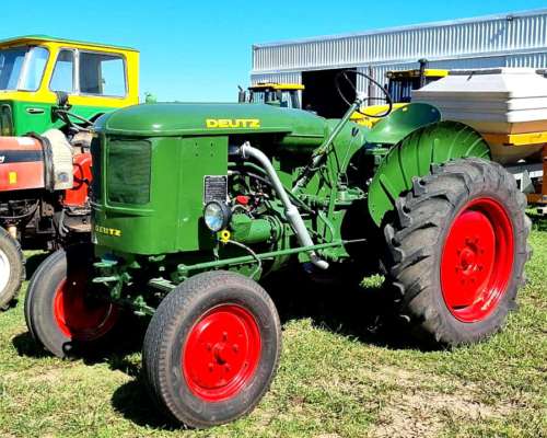 Tractor Deutz A40 con Levante de 3 Puntos