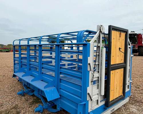 Jaula para Cerdos con Divisorio Tcf.