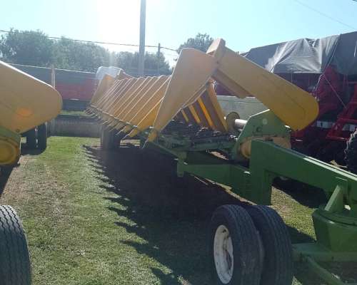 Maicero Allochis 2006 13 Surcos a 52,5 CMS (emb. Case IH)