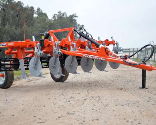 Descompactador SECMAN-3600 de 3,60 de Ancho de Corte