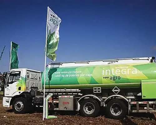 Combustibles y Distribucion a Granel