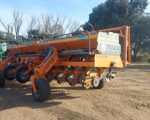 Sembradora Agrometal 12 a 70