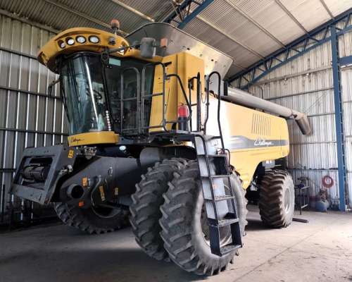 Cosechadora Challenger 520 C - 2016