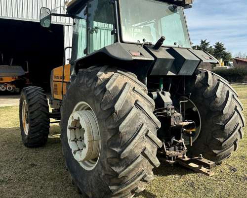 Tractor Valtra-valmet 1680, 168 HP, año 1999, Doble Traccion