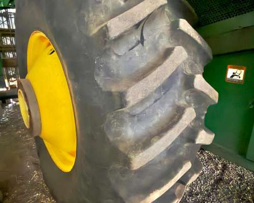 Cosechadora John Deere S680