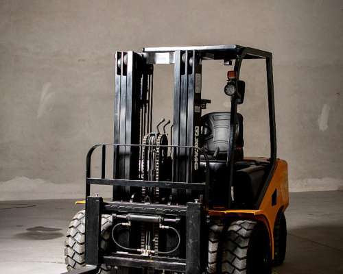 Autoelevador Xcmg FD35 3.500kg Dual T/T 4.5mt Todo Vial