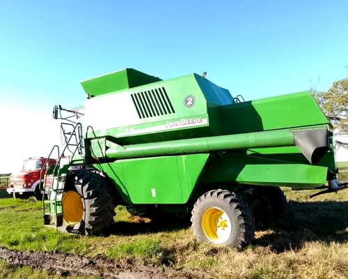 Cosechadora John Deere 1550