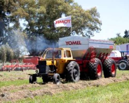 Fertilizadora Arrastre Yomel Impala 25000
