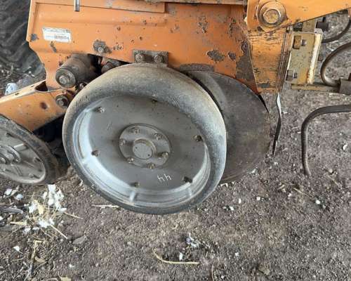 Sembradora Agrometal TX Mega 22 Surcos a 52,5