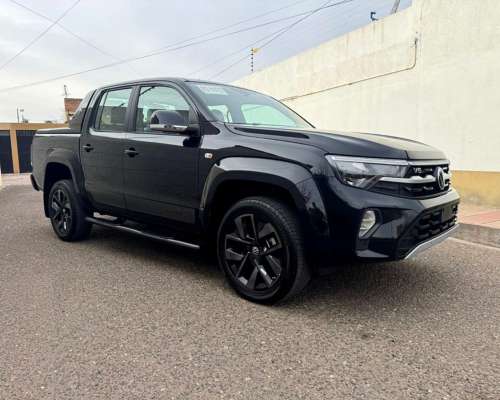 Volkswagen Amarok Black Style 2025
