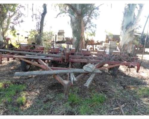 Sembradora Gruesa Apache 7 a 70
