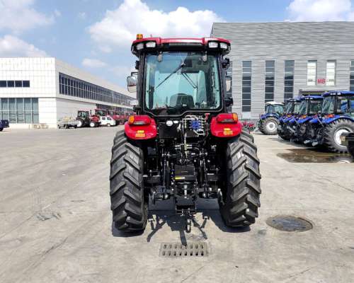 Tractor Gravo HWG 1004 de 100 HP Agrícolas Doble Tracción