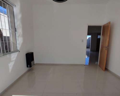 En Venta Propiedad con Casa + Local + Lote Amplio