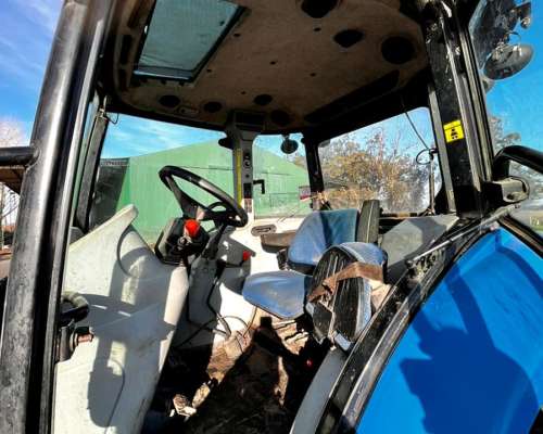 Tractor New Hollands TD5.110 con Pala OM