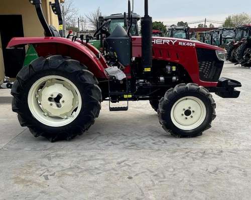 Tractor Chery RK404 - a Rojo