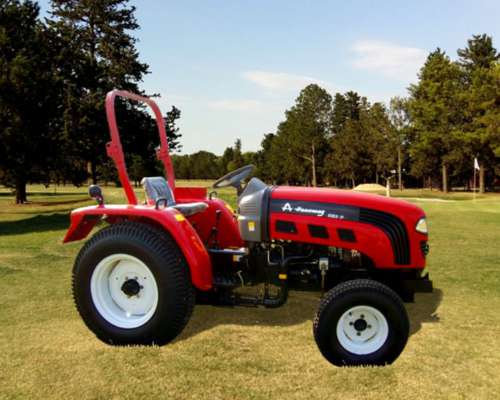 Tractor Hanomag 300 P 28hp