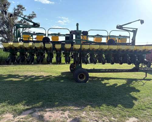 John Deere 1740, 16 a 52, Neumática, C/fert Lateral y Monit