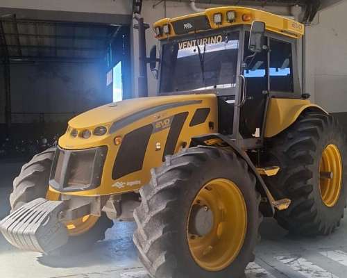 Tractor Pauny 250a, 150 HP, 4wd, Paton, 2015