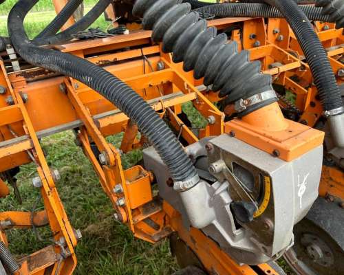 Agrometal TX Mega 26 a 52 Neumática