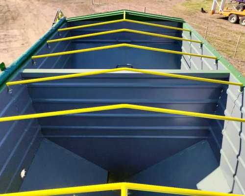 Tolva para Semillas y Fertilizante Muccillo SF18000