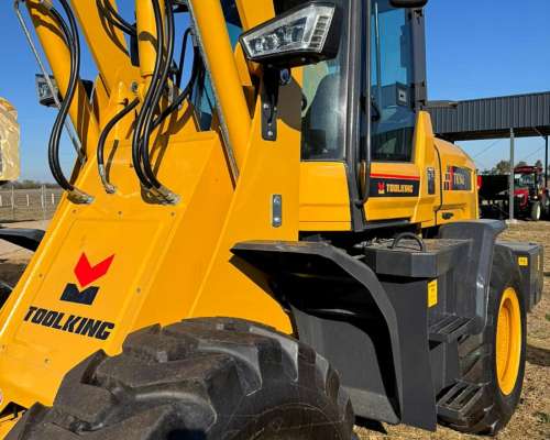 Pala Cargadora Toolking TK 946 Balde 2.2 M3 - Motor 120 HP