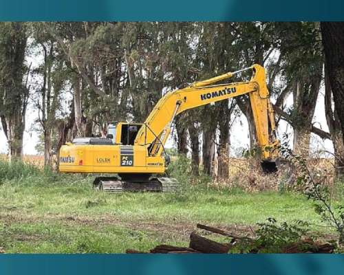 Excavadora Komatsu PC210 (id874)