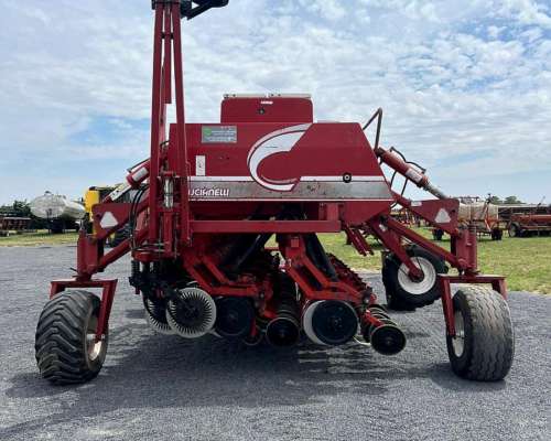 Sembradora Crucianelli Pionera de 27 a 17,5