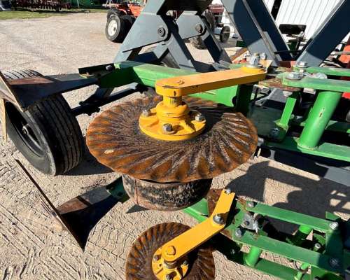 Carpidor Controlador de Malezas Agrotec.