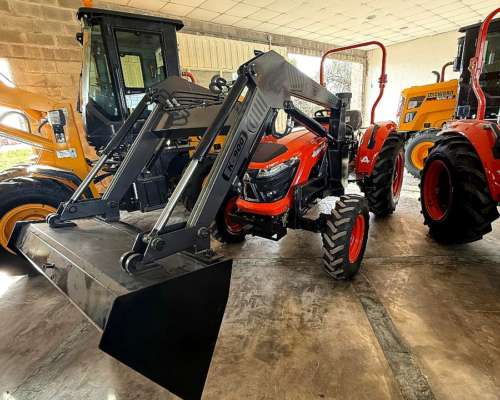 Hanomag 500/4 50hp 4X4 con Pala Cargadora Frontal Nuevo