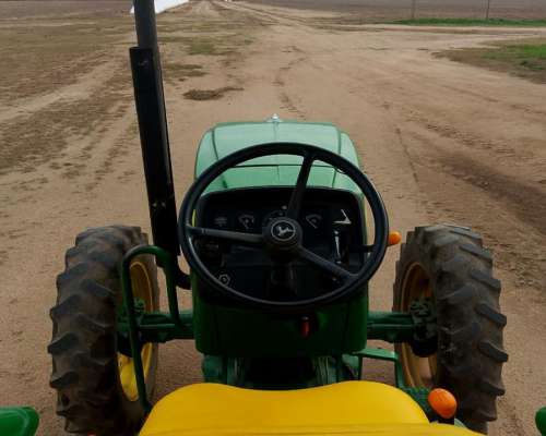 Jhon Deere 5065 e