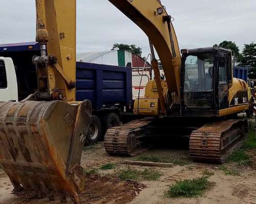 Excavadora Caterpillar Mod320cl, año 2006