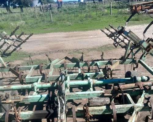 Cultivador Peine y Rabasto Impecable