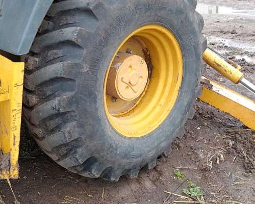 Retroexcavadora John Deere 310j - 2010