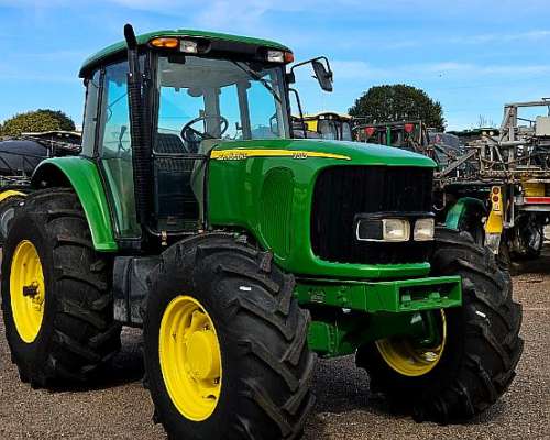 Tractor John Deere 7515. año 2010.