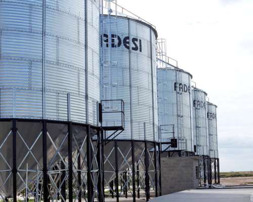Silos Aéreos Plantas de Almacenamiento Semilleros Acopios