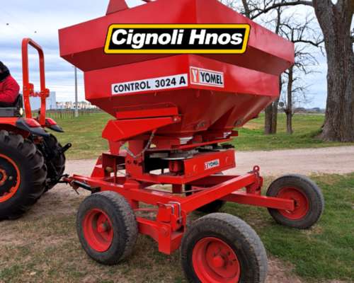 Fertilizadora Yomel Control 3024 A/p.