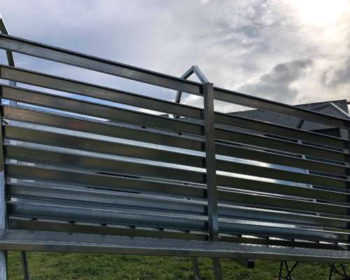 Cargador de Hacienda Galvanizado - Agrofertil