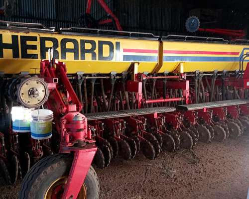 Sembradora Granos Finos GHERARDI-G-240