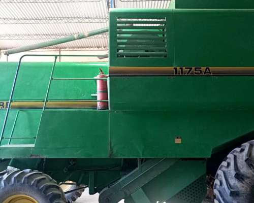 Cosechadora John Deere 1175