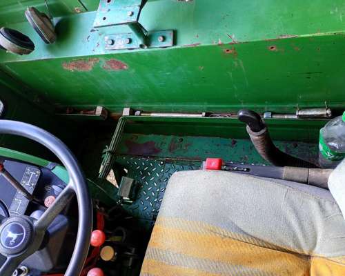 Tractor John Deere 3140