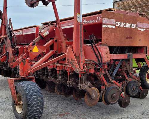 Crucianelli Pionera IV de 35 a 20 en Buen Estado