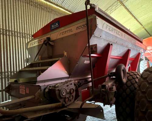 Fertilizadora Fertec Fértil 6000