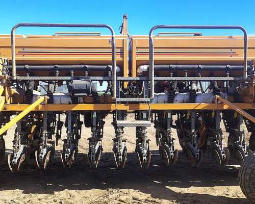 Sembradora Fabimag FG01 Neumática 18 a 42