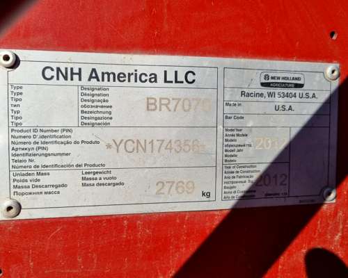 Rotoenfardadora New Holland BR7070