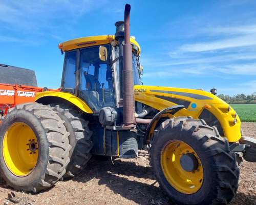 Tractor Pauny Audaz 2200 2020 - 220hp - Piloto - Oportunidad