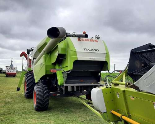 Cosechadora Claas 470, 30 Pies