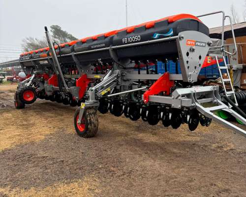 Fertilizadora Incorporadora BTI Agri FB 10050