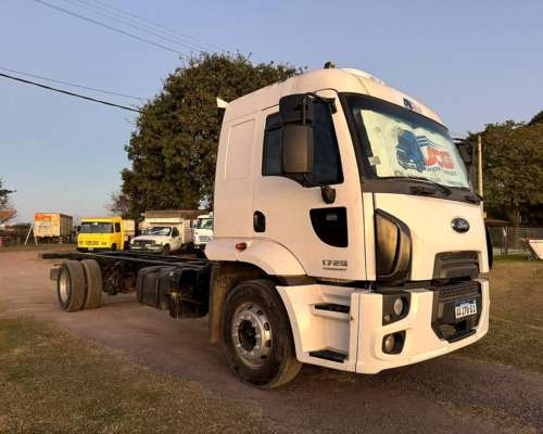 Ford Cargo 1729 AT 2016 Chasis Largo