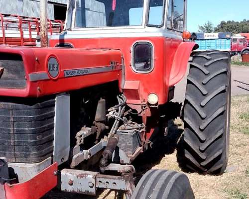 Massey Feerguson 1098, con Viesa